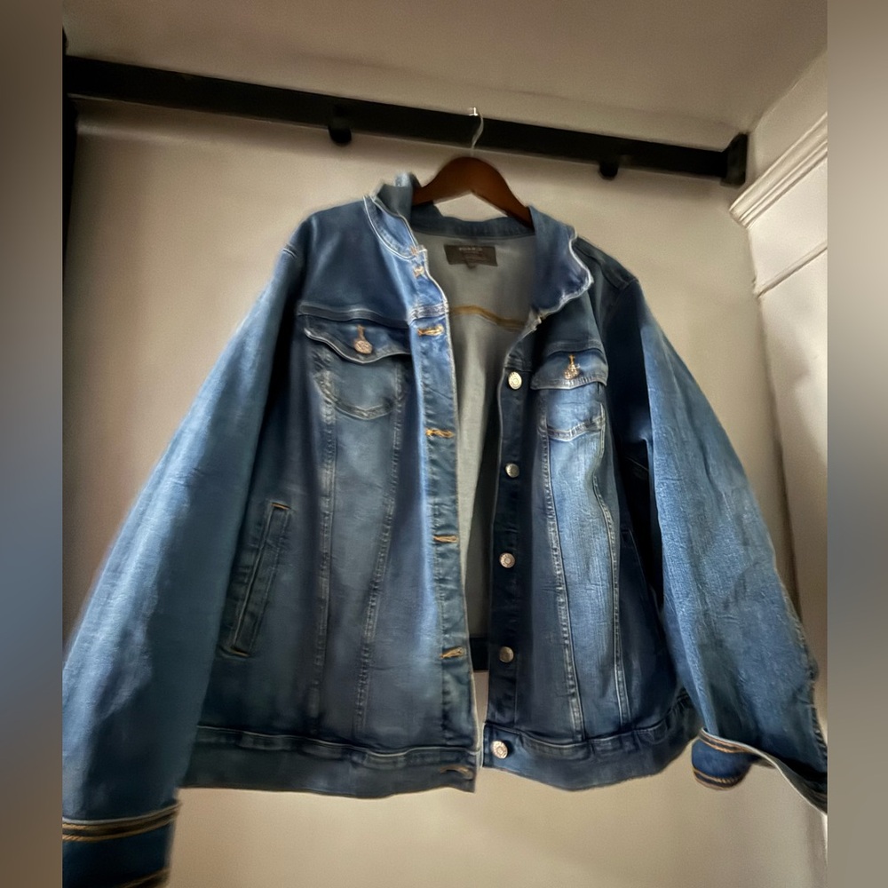 Torrid 4 x Blue Denim Jacket